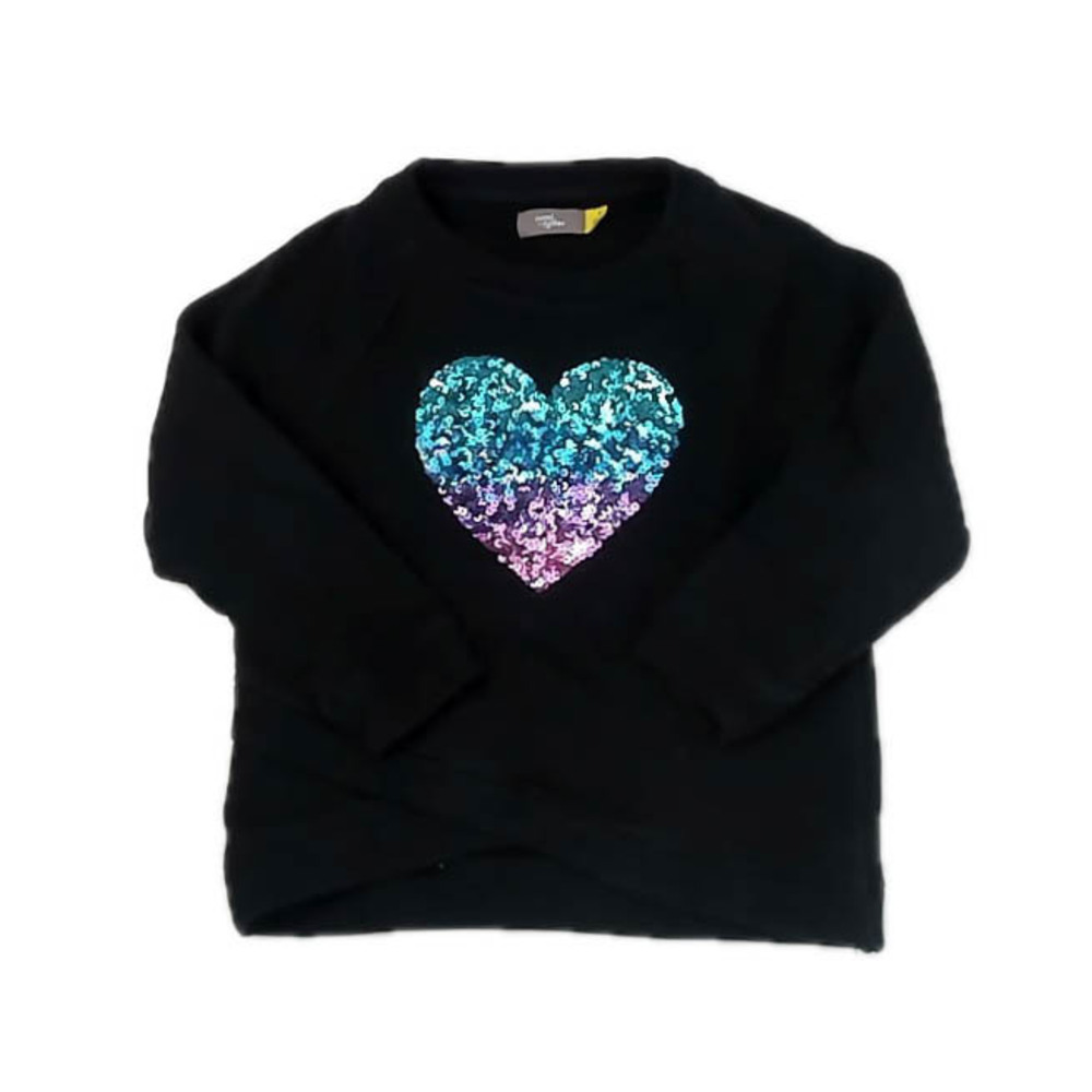 Rumi + Ryder Girls Black Heart Sweatshirt size: 6-7 Years